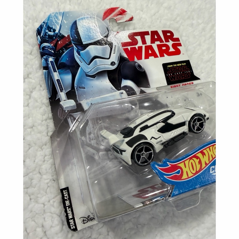 (NIB) HOT WHEELS • Star Wars First Order Executioner Character Car, OS - Picture 4 of 6